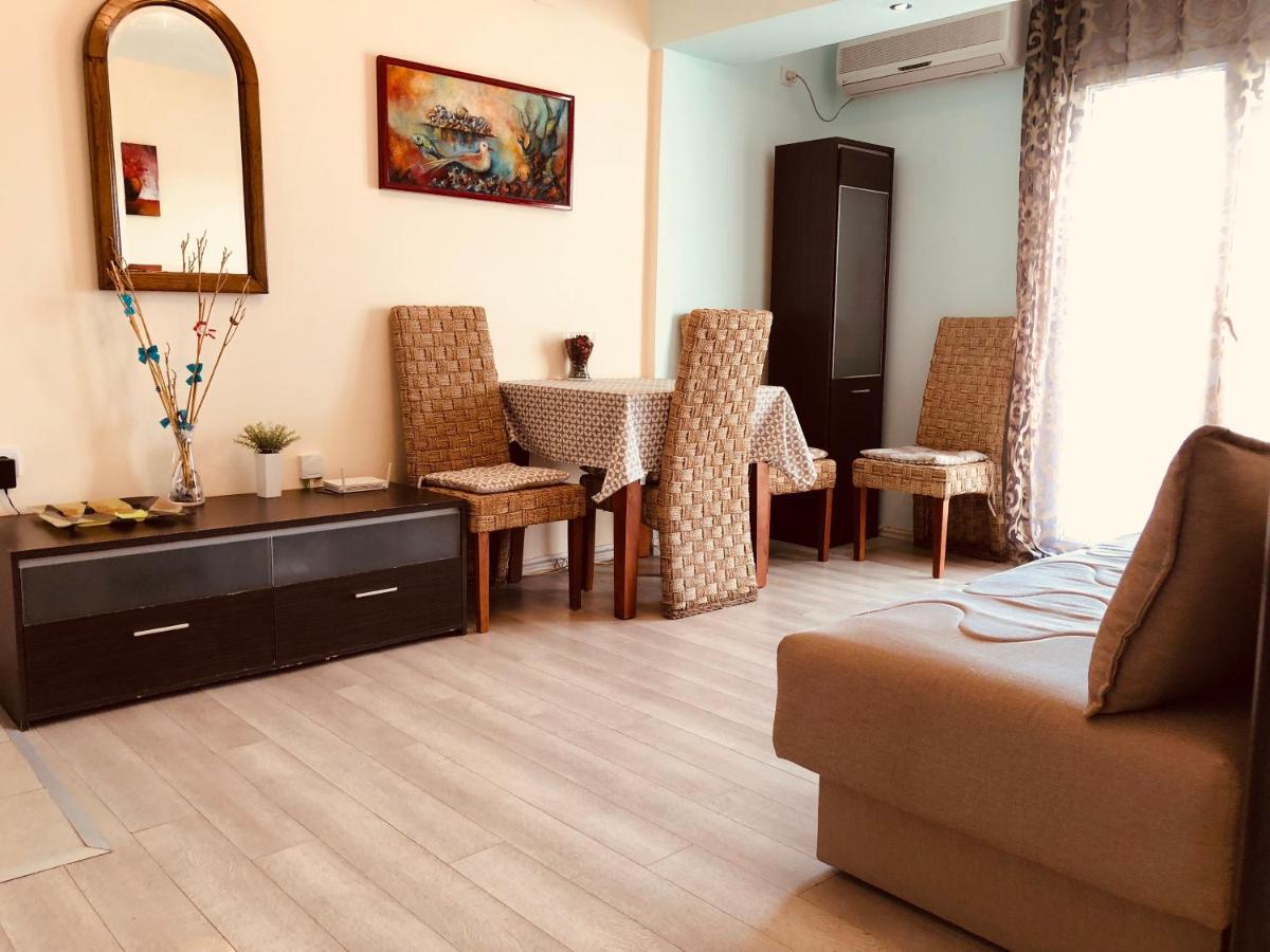 Apartments Aleksandar Petrovac 객실 사진