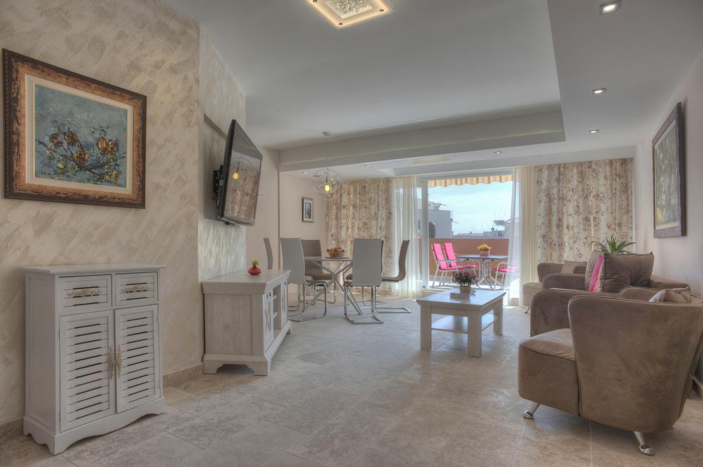 Apartments Aleksandar Petrovac 외부 사진
